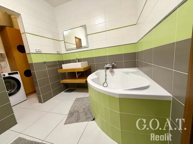 Prodej bytu 2+kk, Vochov, 50 m2