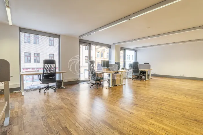 Prodej kanceláře, Praha - Žižkov, Havlíčkovo náměstí, 347 m2