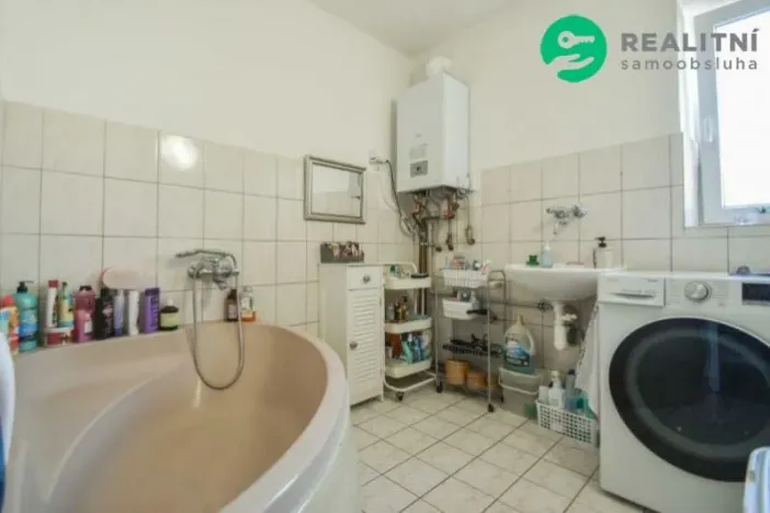 Prodej činžovního domu, Velká Bystřice, 550 m2