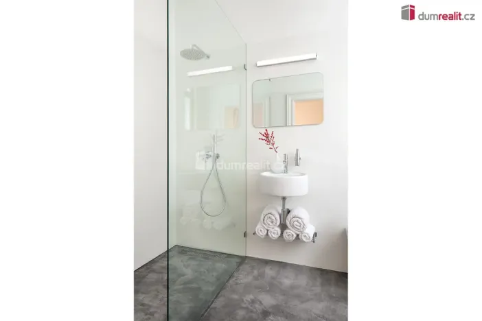 Pronájem bytu 2+kk, Praha - Košíře, Plzeňská, 50 m2