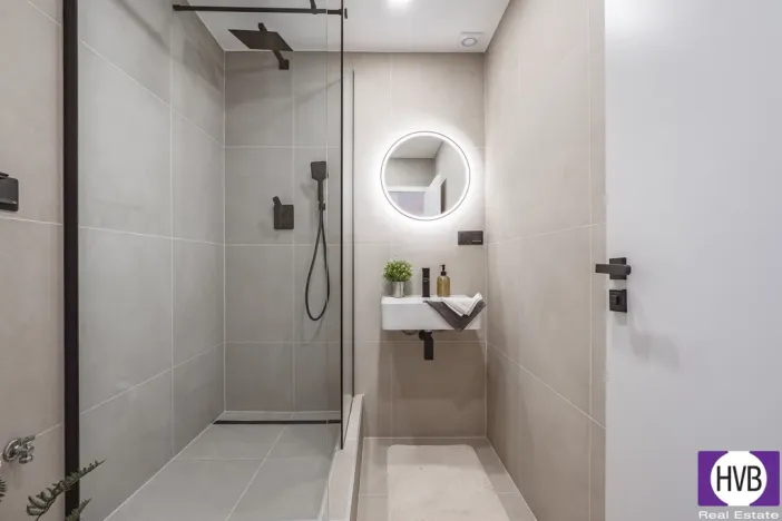 Prodej bytu 4+kk, Praha, Krosenská, 78 m2