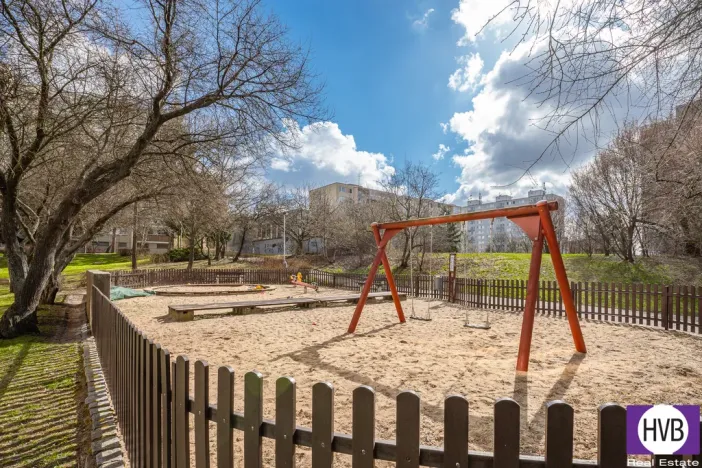 Prodej bytu 4+kk, Praha, Krosenská, 78 m2