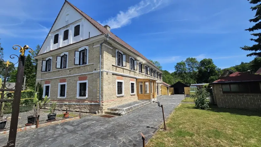Prodej rodinného domu, Úštěk - Vědlice, 460 m2