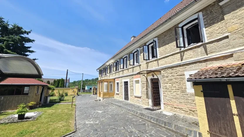 Prodej rodinného domu, Úštěk - Vědlice, 460 m2