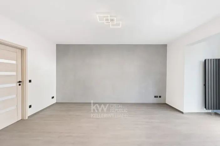 Prodej bytu 2+kk, Praha - Letňany, Kostomlatská, 55 m2