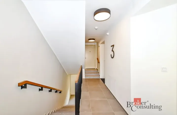 Pronájem bytu 1+kk, Praha - Nusle, Vrtbova, 36 m2