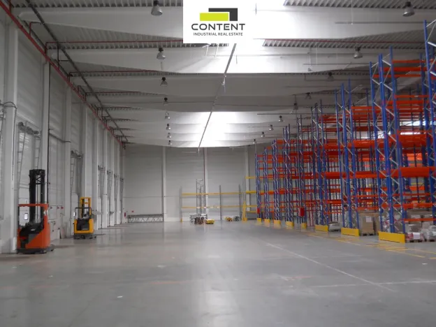 Pronájem skladu, Strančice - Všechromy, 23569 m2