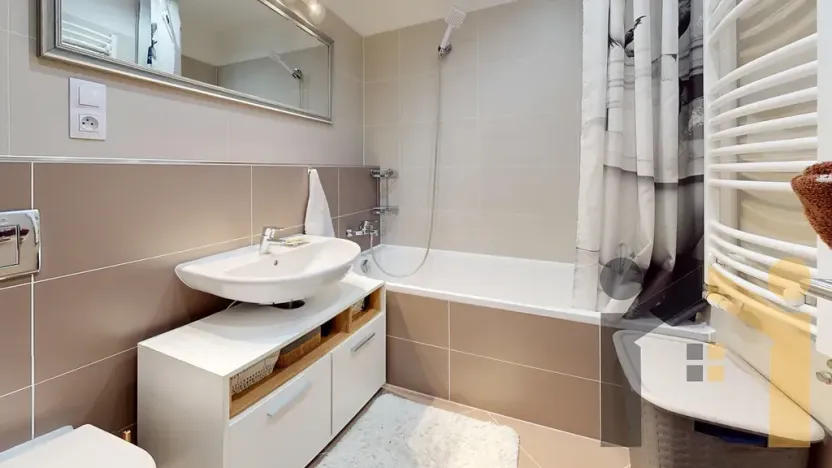 Prodej bytu 2+kk, Praha - Letňany, Hlučkova, 63 m2