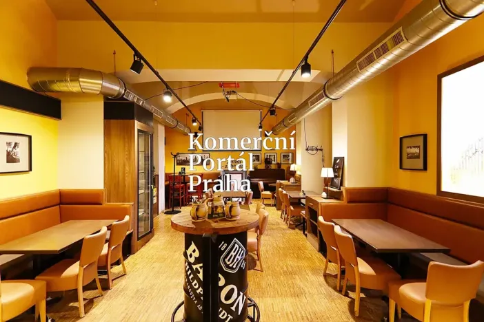 Pronájem restaurace, Praha - Smíchov, Na Václavce, 250 m2