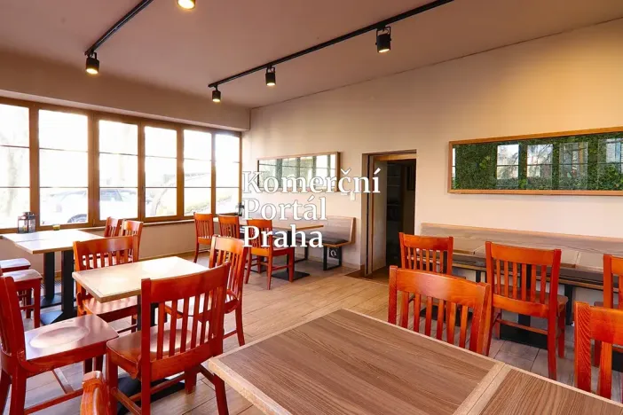 Pronájem restaurace, Praha - Smíchov, Na Václavce, 250 m2