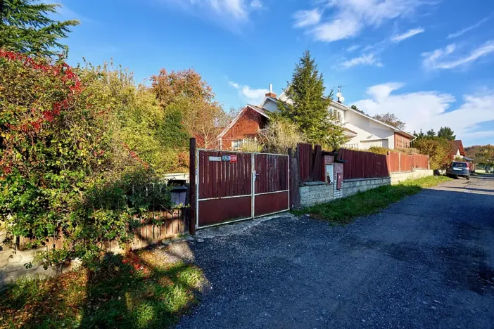 Prodej rodinného domu, Černé Voděrady, Zvánovická, 237 m2