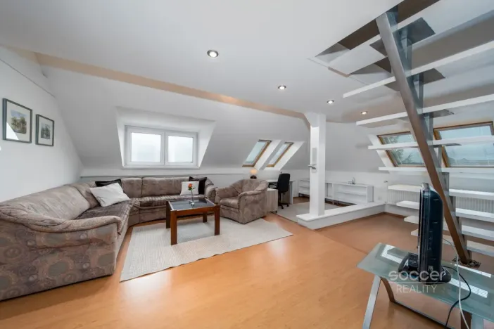 Pronájem bytu 3+kk, Mladá Boleslav - Mladá Boleslav III, Kupeckého, 110 m2