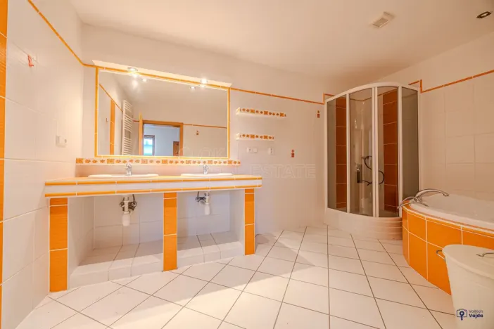 Prodej skladu, Bílovec, 650 m2