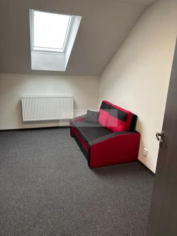 Prodej bytu 3+kk, Stará Paka, U Továrny, 86 m2