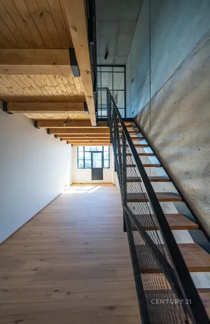 Prodej bytu 2+1, Praha - Vysočany, Kolbenova, 66 m2