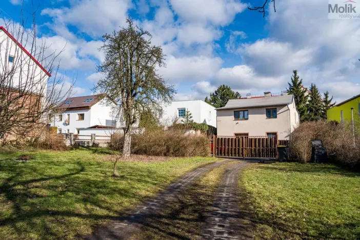 Prodej vícegeneračního domu, Dubí - Bystřice, Ležáky, 291 m2