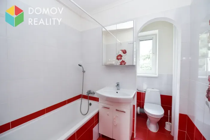 Prodej bytu 3+kk, Králův Dvůr, Pod Hájem, 57 m2