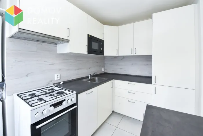 Prodej bytu 3+kk, Králův Dvůr, Pod Hájem, 57 m2