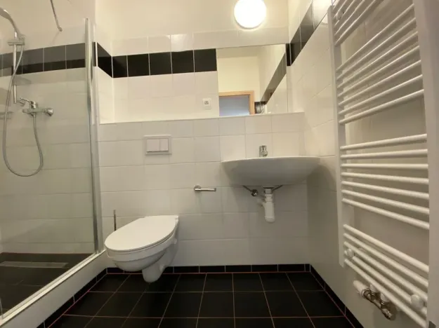 Pronájem bytu 1+kk, Praha - Smíchov, Křížová, 23 m2