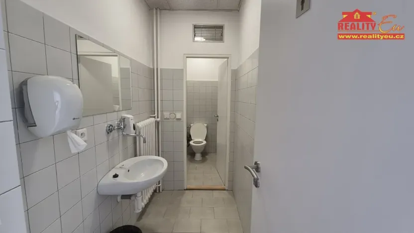 Pronájem kanceláře, Nové Město nad Metují, Komenského, 26 m2