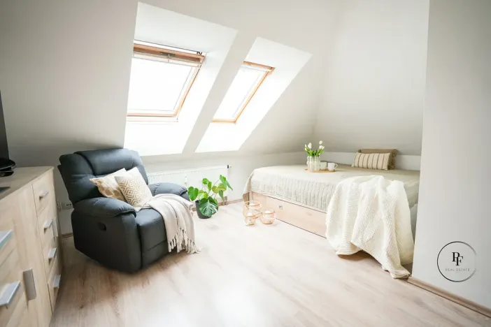 Prodej bytu 2+kk, Benátky nad Jizerou - Benátky nad Jizerou I, Dražická, 78 m2