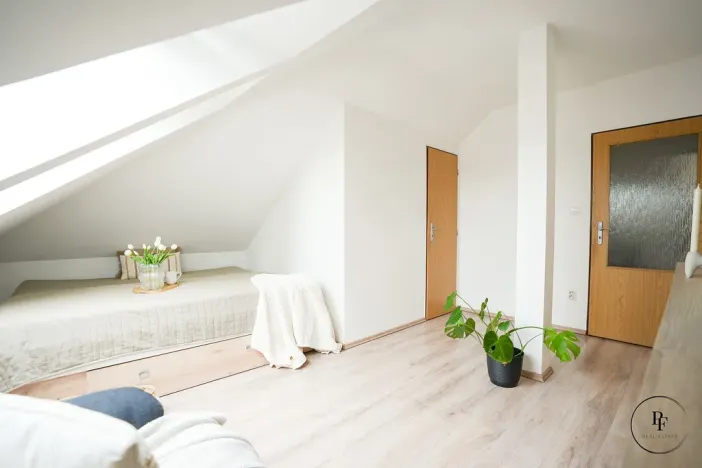 Prodej bytu 2+kk, Benátky nad Jizerou - Benátky nad Jizerou I, Dražická, 78 m2