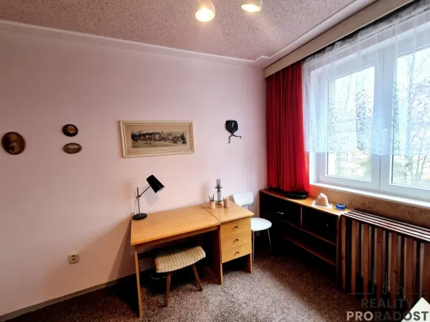 Prodej bytu 3+1, Třinec, Bezručova, 66 m2