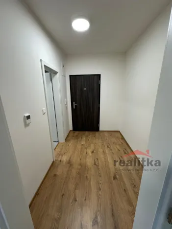 Pronájem bytu 1+kk, Opava - Předměstí, Císařského pluku, 42 m2