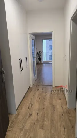 Pronájem bytu 1+kk, Opava - Předměstí, Císařského pluku, 42 m2