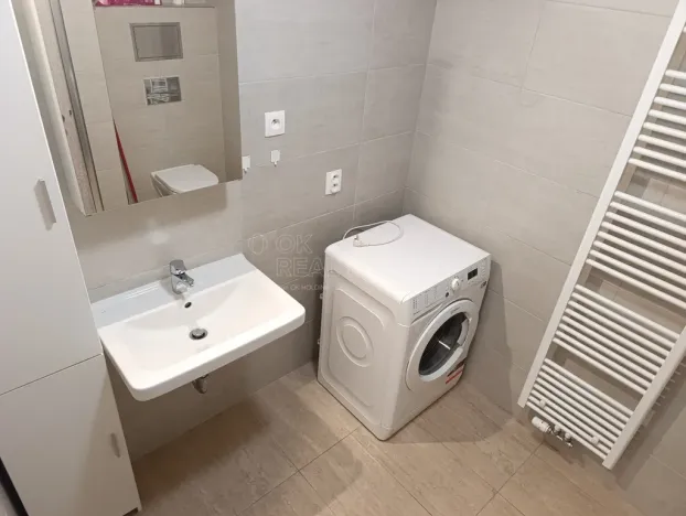 Pronájem bytu 1+kk, Praha - Vysočany, Strnadových, 34 m2