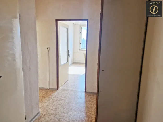 Prodej bytu 2+kk, Kladno, Vašíčkova, 42 m2