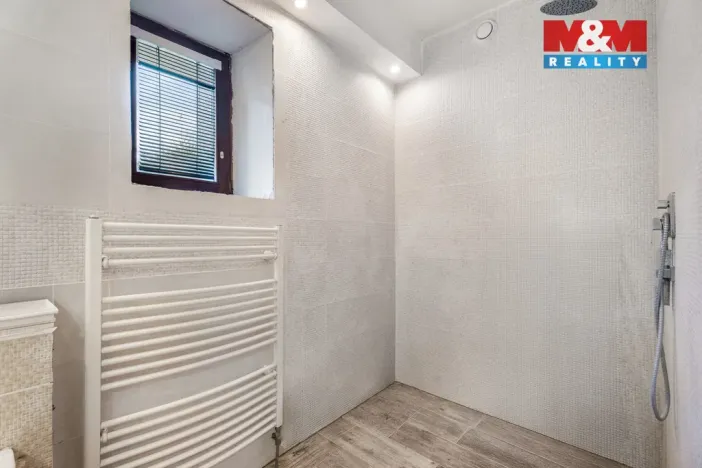 Prodej rodinného domu, Ústí nad Labem - Kojetice, 300 m2