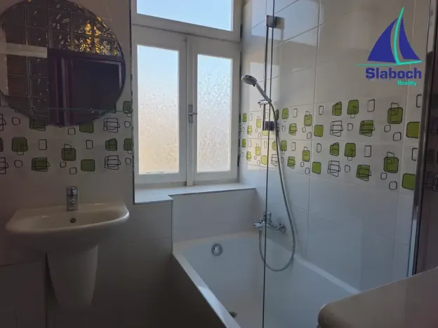 Pronájem bytu 1+1, Praha - Holešovice, Na Maninách, 37 m2