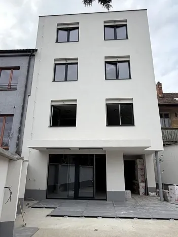 Prodej bytu 3+kk, Česká, 99 m2