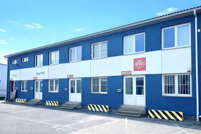 Pronájem kanceláře, Praha - Malešice, Tiskařská, 206 m2