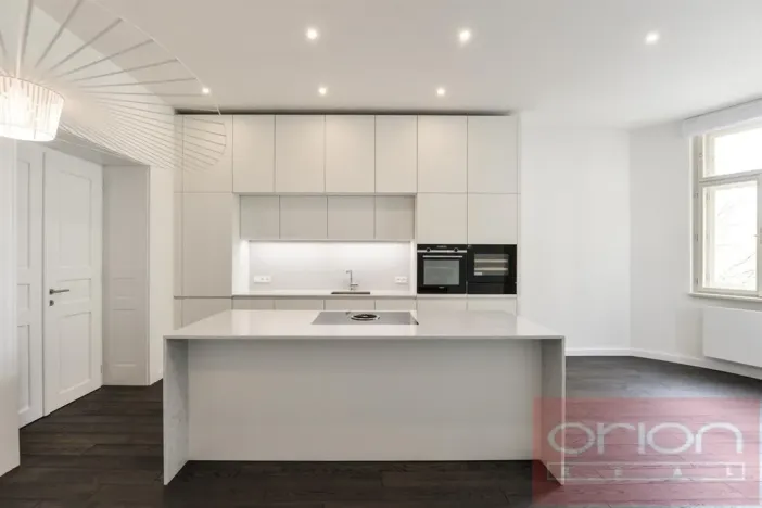 Pronájem bytu 4+kk, Praha - Vinohrady, Laubova, 137 m2