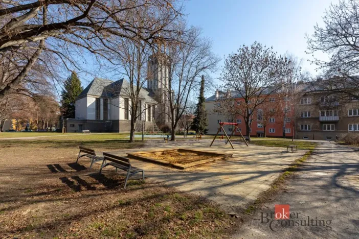 Prodej bytu 3+kk, Opava - Předměstí, náměstí Svaté Hedviky, 76 m2