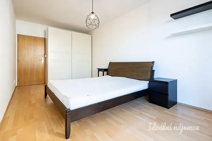 Pronájem bytu 2+kk, Praha - Stodůlky, Petržílkova, 56 m2