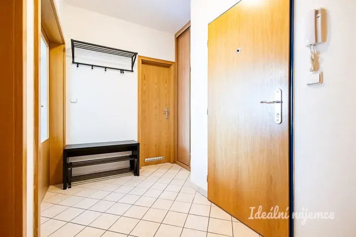 Pronájem bytu 2+kk, Praha - Stodůlky, Petržílkova, 56 m2