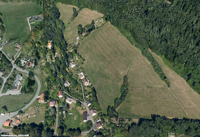 Prodej louky, Ústí nad Orlicí - Kerhartice, 49647 m2