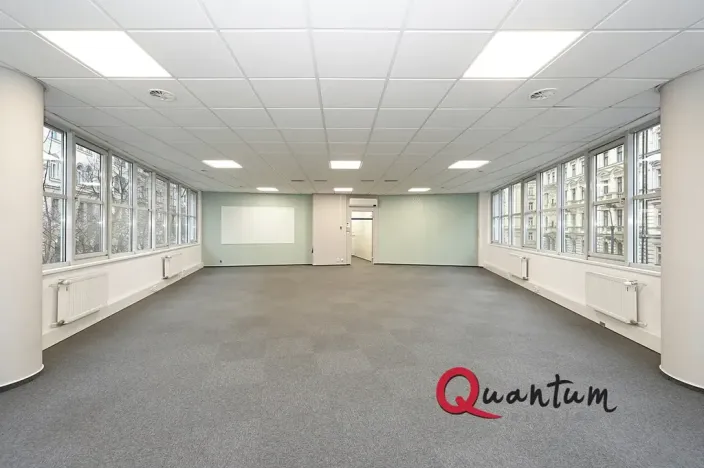 Pronájem kanceláře, Praha - Vinohrady, Šafaříkova, 123 m2