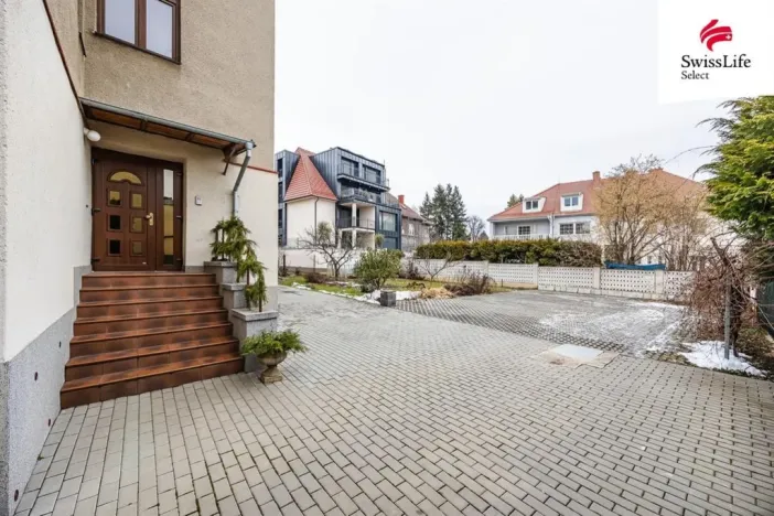 Pronájem kanceláře, Brno, Žampachova, 192 m2