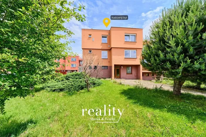 Prodej bytu 3+1, Šumná, 69 m2