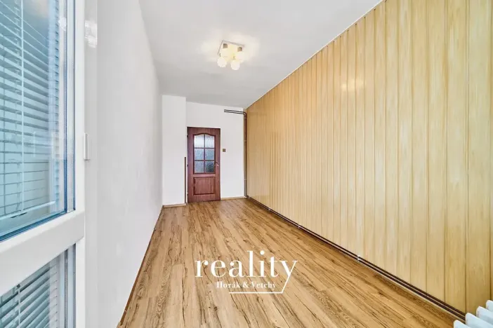 Prodej bytu 3+1, Šumná, 69 m2