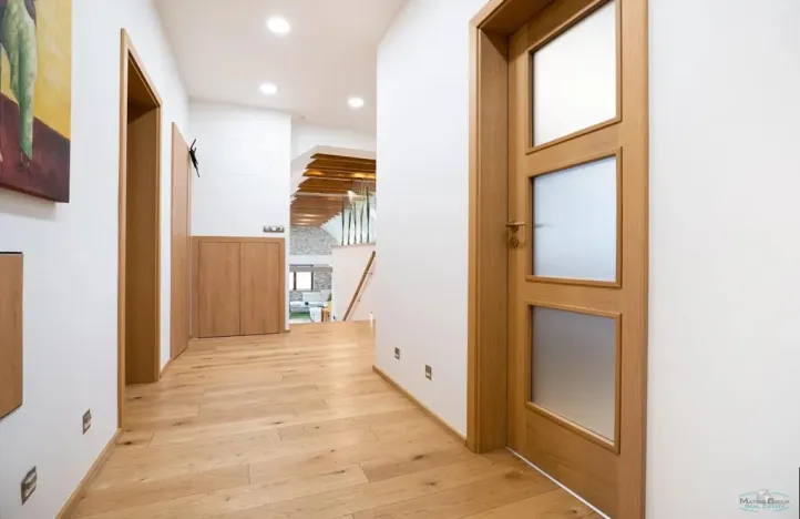 Prodej rodinného domu, Praha - Kyje, Hodějovská, 220 m2