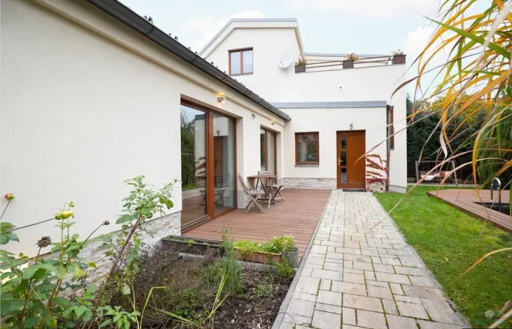 Prodej rodinného domu, Praha - Kyje, Hodějovská, 220 m2