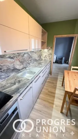 Prodej bytu 3+1, Rožnov pod Radhoštěm, Čs. armády, 76 m2