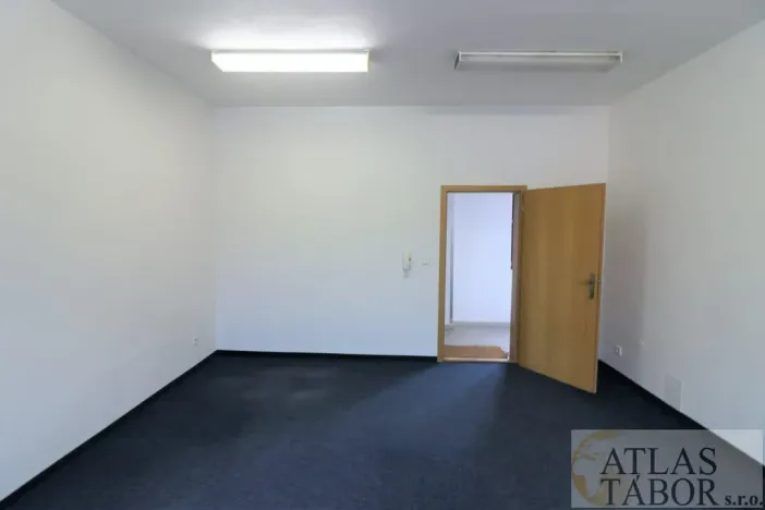 Pronájem kanceláře, Tábor, Erbenova, 21 m2