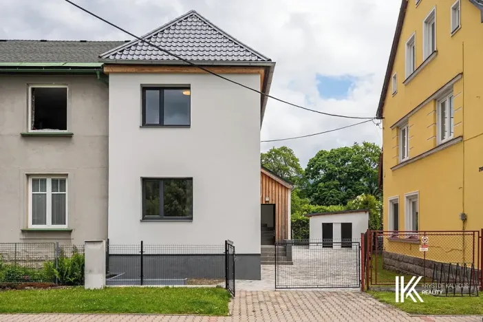 Prodej apartmánu, Mladé Buky, 133 m2