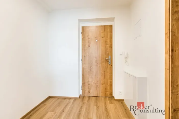 Pronájem bytu 1+kk, Brno - Kníničky, Hluboček, 32 m2
